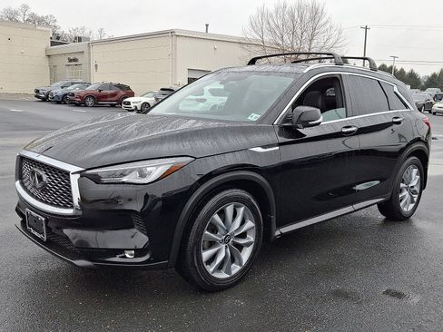 Certified 2022 INFINITI QX50 Luxe image 3