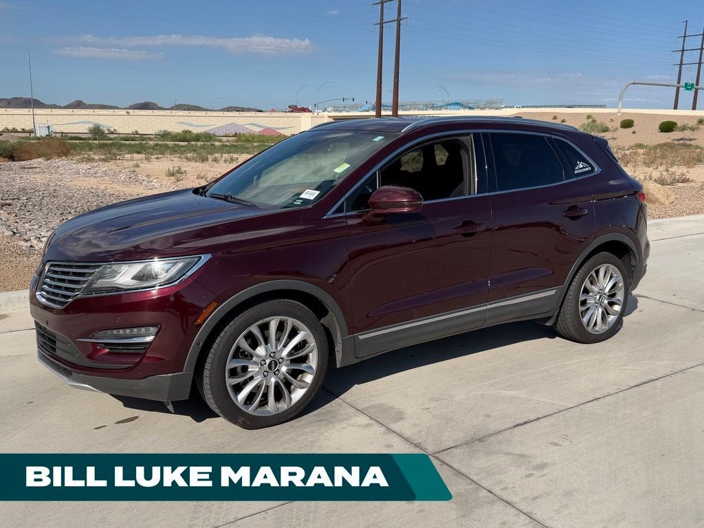Used 2017 Lincoln MKC Reserve FWD image 1