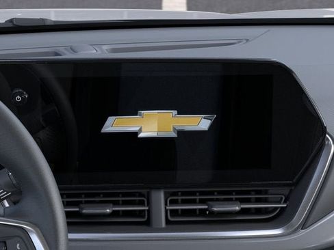 New 2026 Chevrolet Trax LT w/ LT Convenience Package FWD image 20