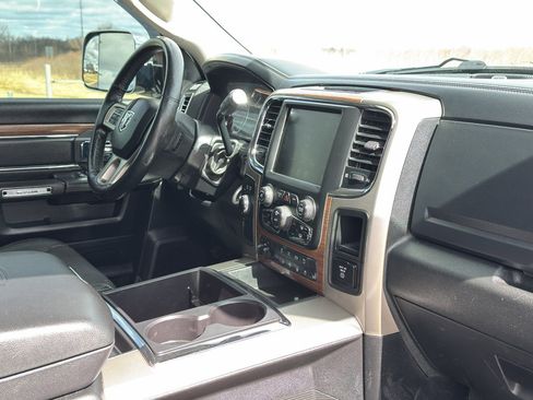 Used 2015 RAM 3500 Laramie AWD/4WD image 31