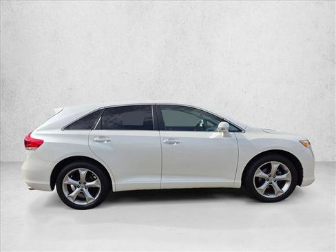 Used 2015 Toyota Venza XLE w/ XLE Premium Package AWD/4WD image 4