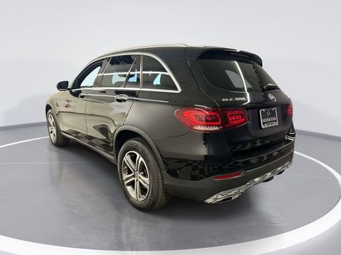 Certified 2022 Mercedes-Benz GLC 300 4MATIC image 2