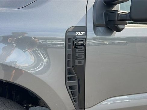 New 2025 Ford F250 XLT w/ Black Appearance Package image 11