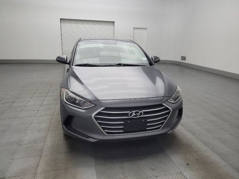 Used 2018 Hyundai Elantra SE FWD image 14