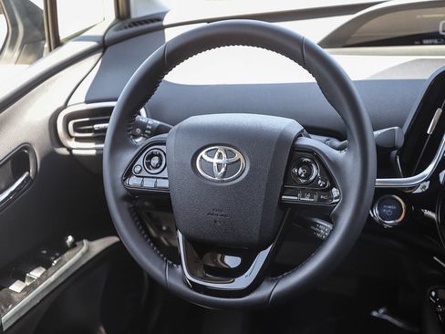 Certified 2022 Toyota Prius Prime XLE FWD image 14