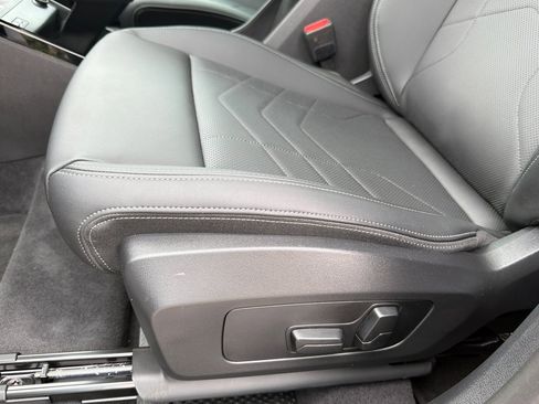 Used 2025 BMW X1 xDrive28i w/ Convenience Package image 14