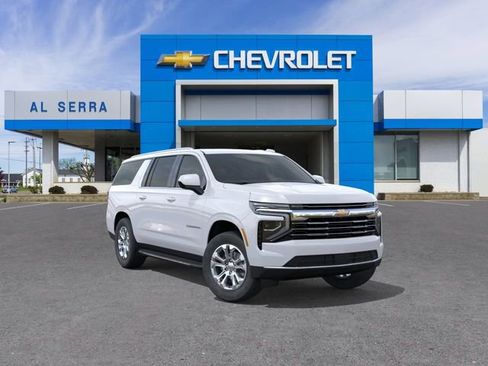 New 2026 Chevrolet Suburban LT AWD/4WD image 1