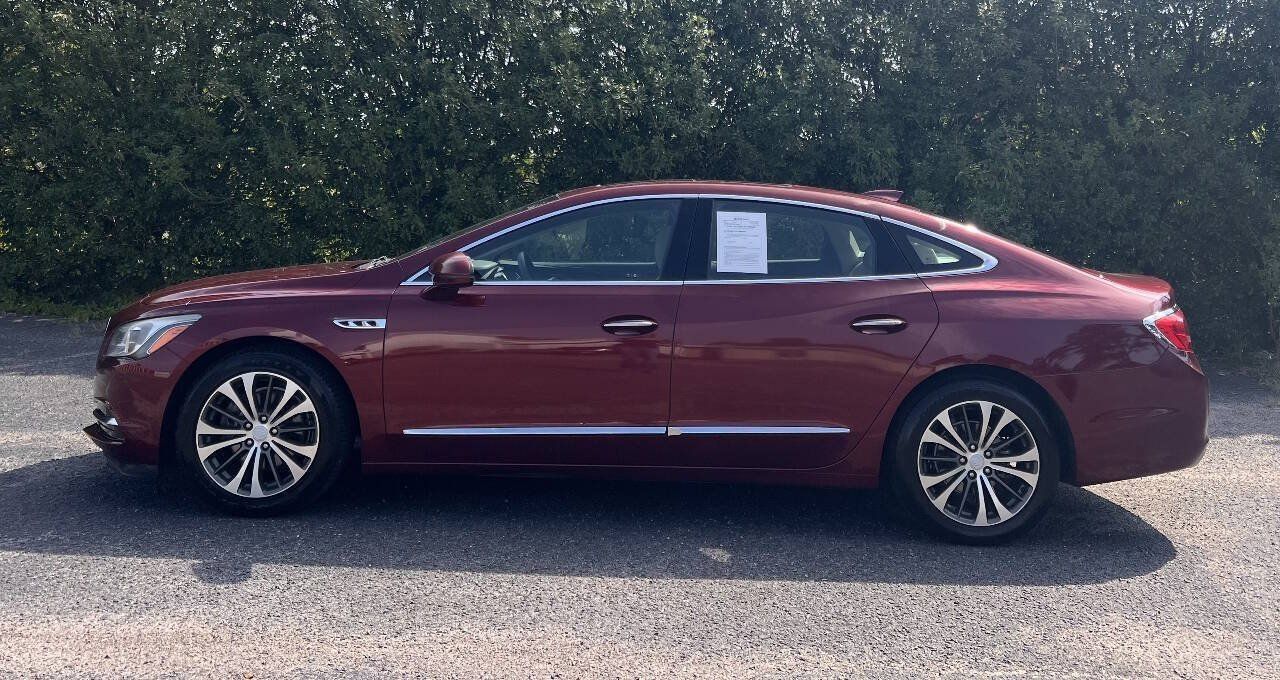 Used 2017 Buick LaCrosse Premium w/ Driver Confidence Package #2 FWD image 4