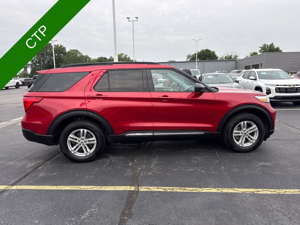 Used 2024 Ford Explorer XLT w/ Equipment Group 202A AWD/4WD image 5