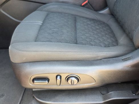 Used 2021 Chevrolet Blazer LT FWD image 20
