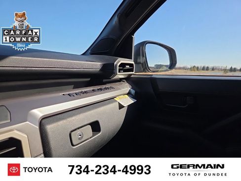 Used 2025 Toyota Tacoma SR5 image 28