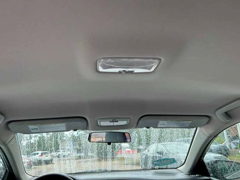 Used 2014 Toyota Corolla L FWD image 12