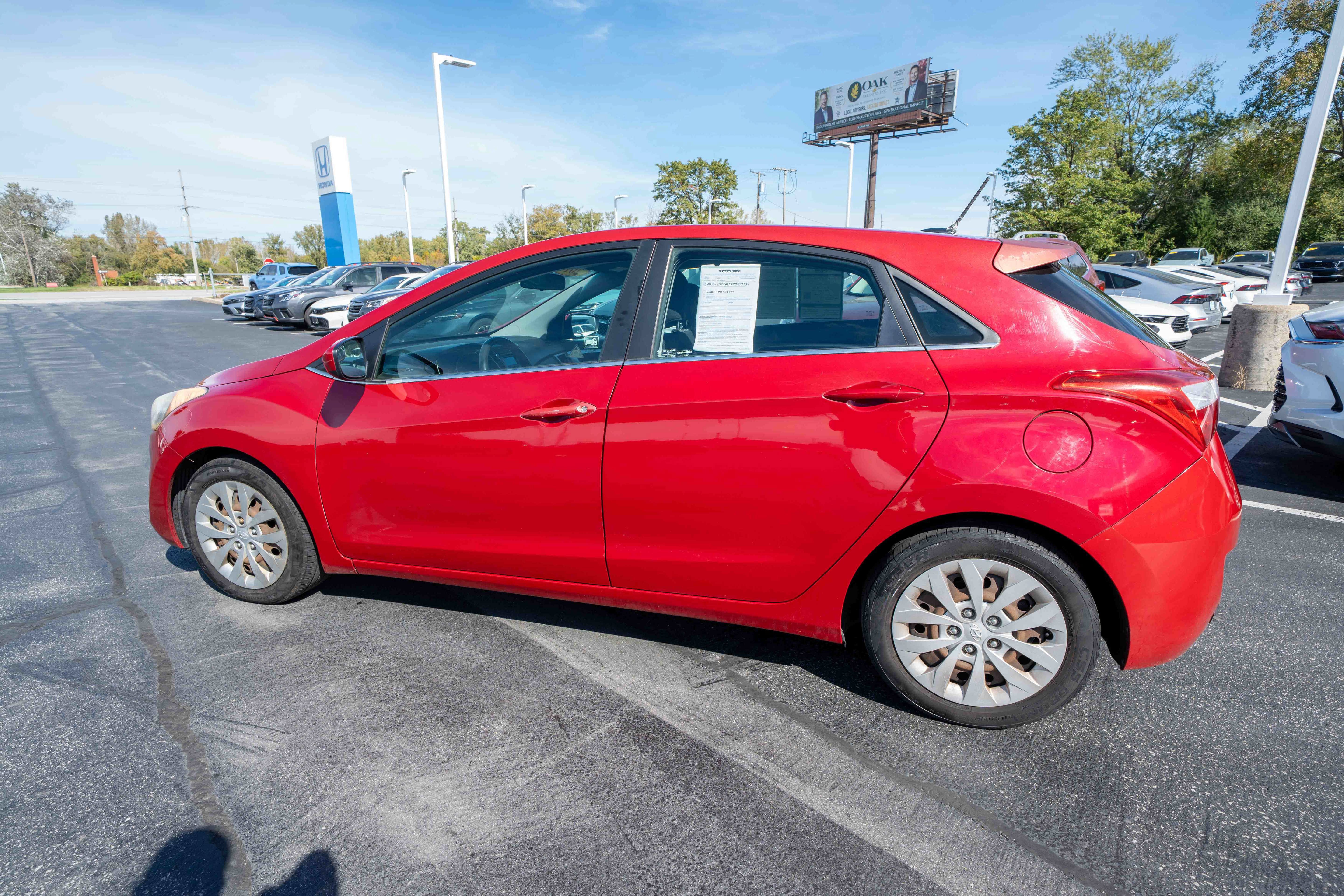 Used 2016 Hyundai Elantra GT FWD image 4