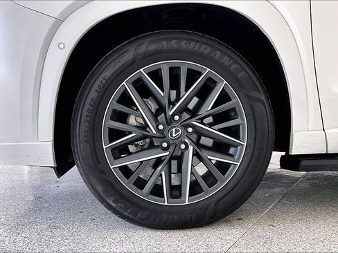 Used 2025 Lexus TX 350 AWD w/ Technology Package image 11