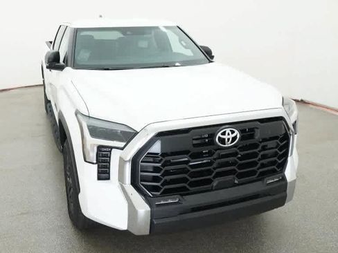 Used 2026 Toyota Tundra SR5 AWD/4WD image 14