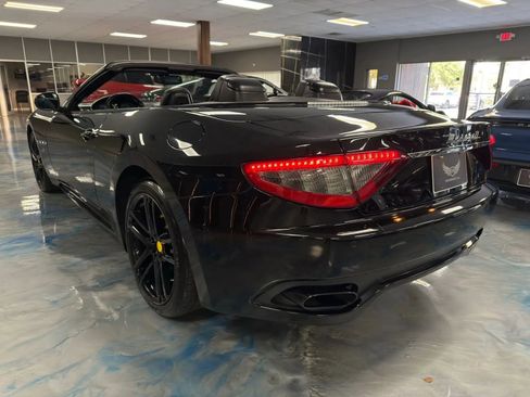 Used 2015 Maserati GranTurismo Sport RWD image 41