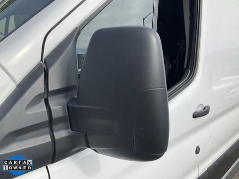 Used 2022 Ford E-Transit Medium Roof image 63