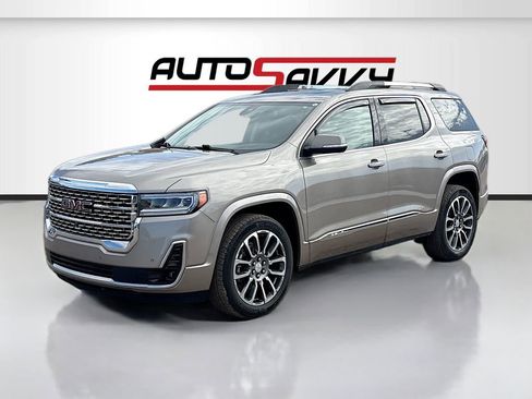 Used 2022 GMC Acadia Denali w/ Denali Ultimate Package image 3