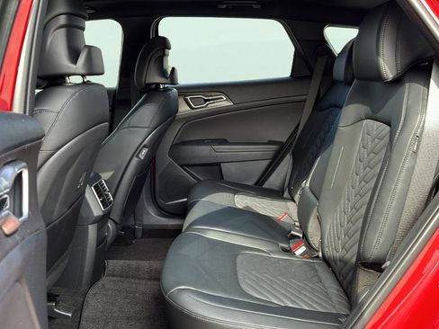 New 2026 Kia Sportage X-Line AWD/4WD image 16