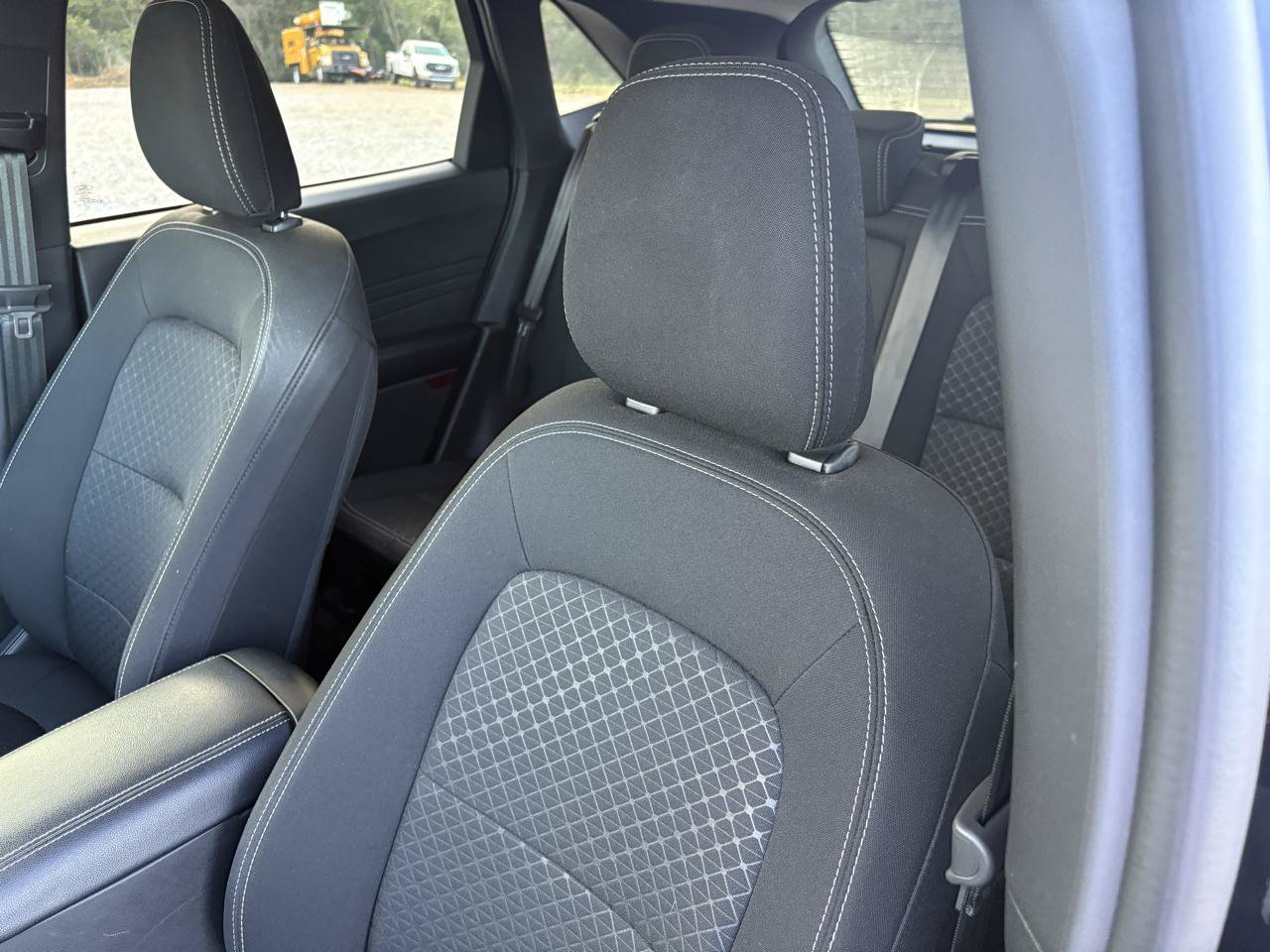Used 2025 Ford Escape Active w/ Cold Weather Package AWD/4WD image 16