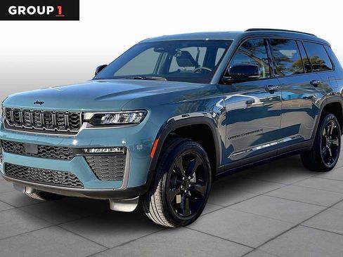 New 2026 Jeep Grand Cherokee L Limited image 1