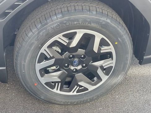 New 2026 Subaru Forester Premium image 25