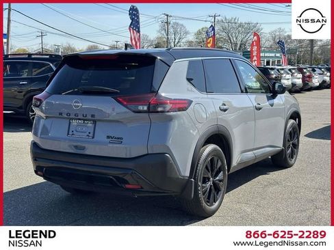 Used 2023 Nissan Rogue SV w/ SV Premium B Package image 4