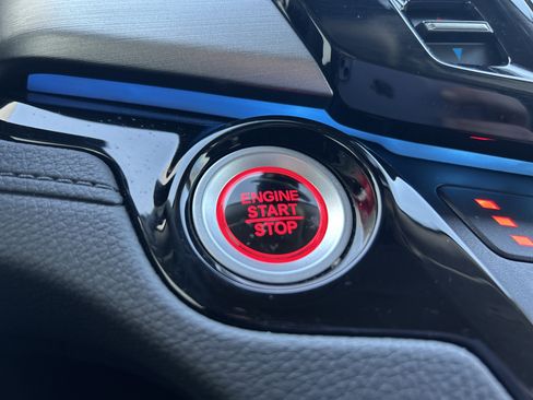 Certified 2026 Honda Odyssey Touring image 15