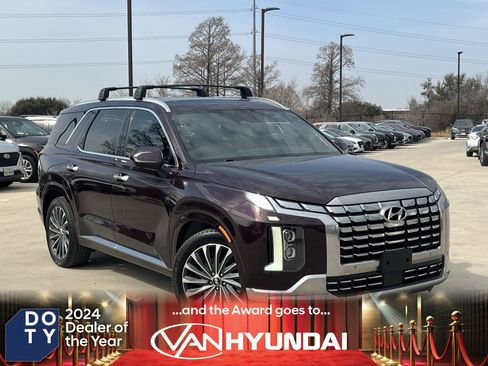 Used 2024 Hyundai Palisade Calligraphy image 1