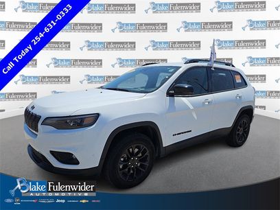 Used 2023 Jeep Cherokee Altitude Lux