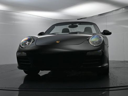 Used 2011 Porsche 911 Carrera 4S image 64