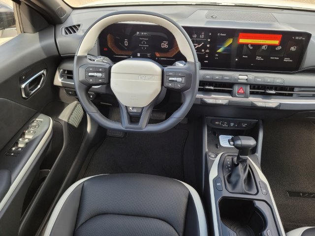 New 2026 Kia K4 EX FWD image 13