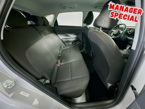Used 2025 Hyundai Kona SEL FWD image 24