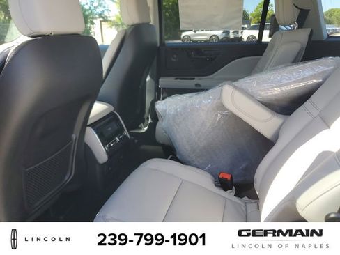 New 2025 Lincoln Aviator Premiere w/ Equipment Group 101A image 19