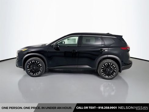 New 2026 Nissan Rogue Dark Armor FWD image 8