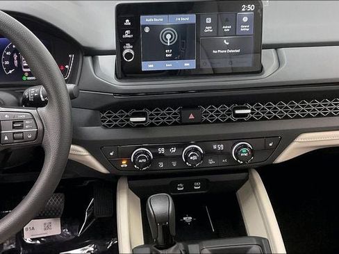 New 2026 Honda Accord SE image 7