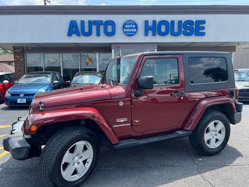 Used 2008 Jeep Wrangler Sahara w/ Dual Top Group AWD/4WD image 1