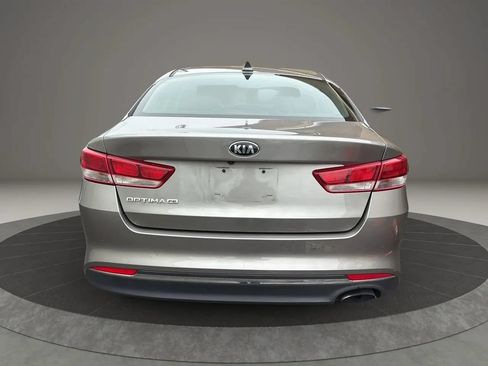 Used 2018 Kia Optima LX w/ Convenience Package FWD image 6