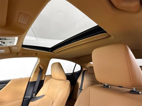 Used 2023 Lexus ES 350 image 23