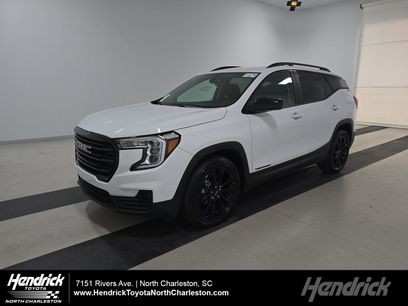 Used 2022 GMC Terrain SLE w/ Driver Convenience Package