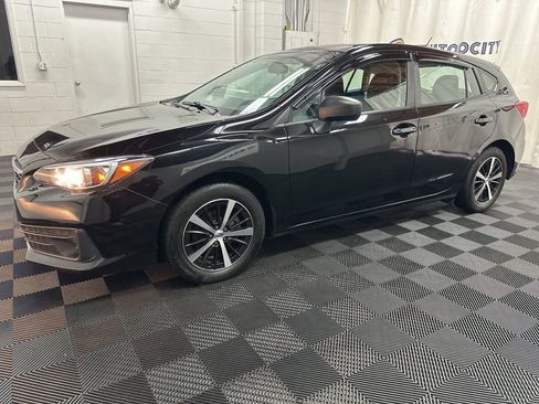 Used 2022 Subaru Impreza 2.0i AWD/4WD image 5