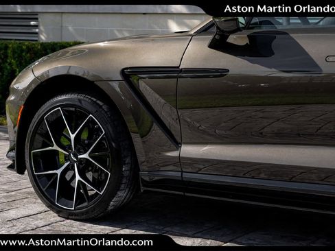 New 2026 Aston Martin DBX 707 image 9