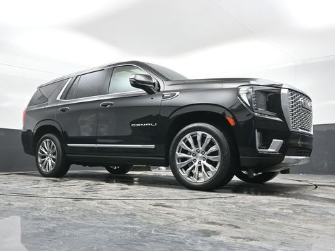 Used 2023 GMC Yukon Denali w/ Denali Reserve Package image 48