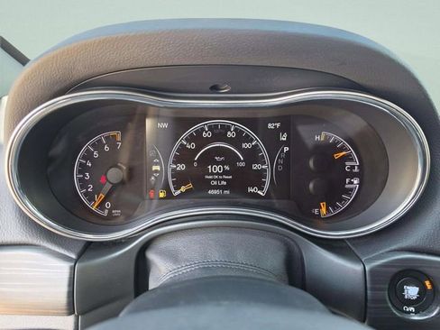 Used 2022 Jeep Grand Cherokee Laredo X RWD image 39