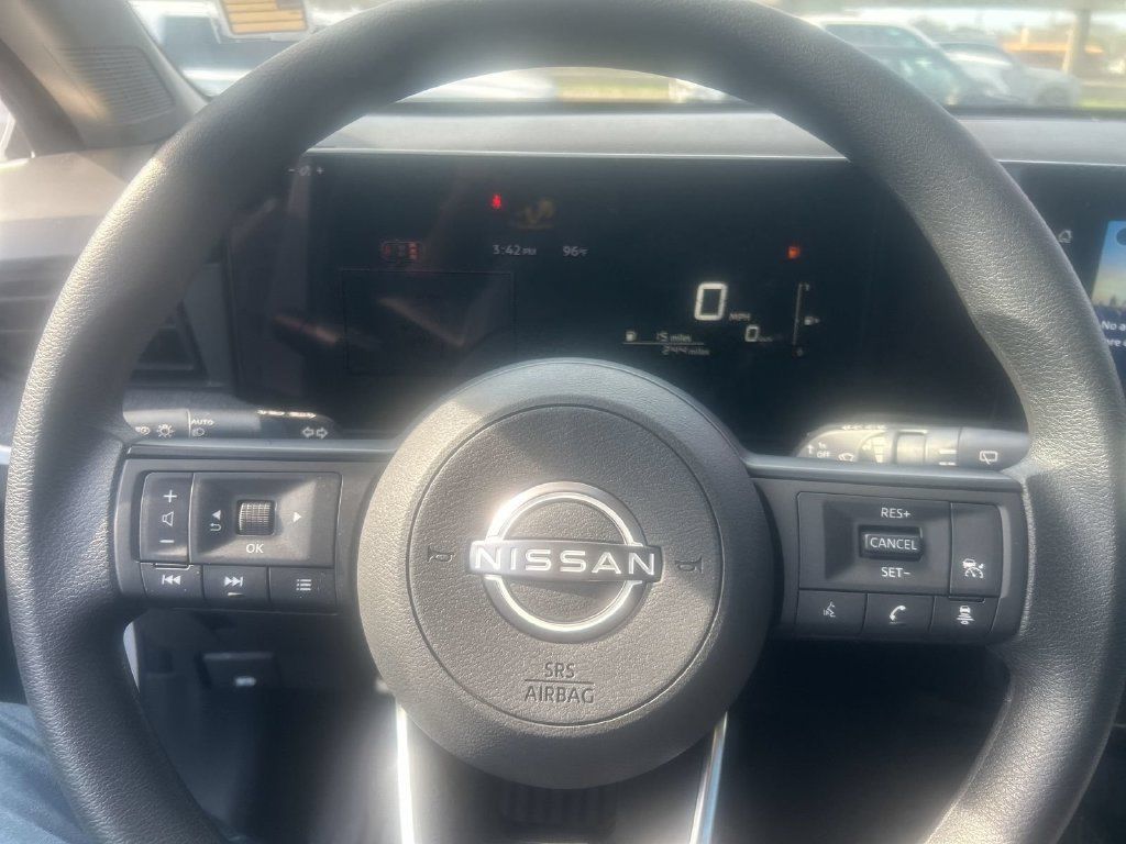 Used 2026 Nissan Kicks S FWD image 15