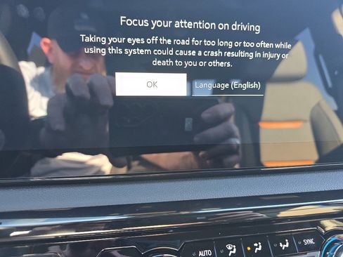 New 2026 GMC Sierra 1500 AT4 w/ Technology Package image 30