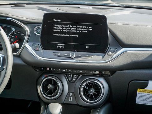 New 2026 Chevrolet Blazer LT image 15