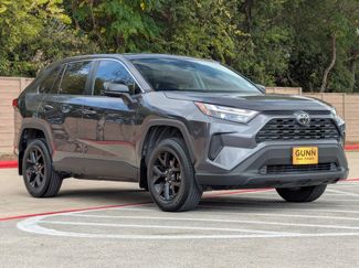 Used 2023 Toyota RAV4 LE video 2