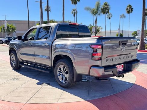 New 2026 Nissan Frontier SV image 5