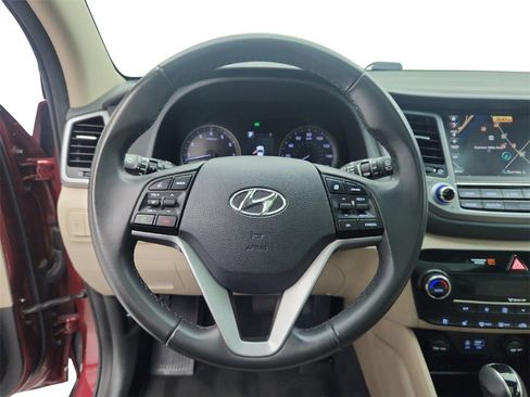 Used 2016 Hyundai Tucson Limited w/ Option Group 03 image 15